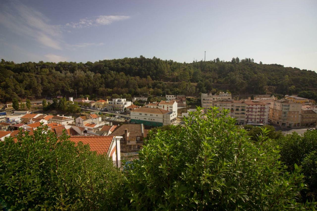 Casa Da Vila Alta Hotel Alenquer Luaran gambar